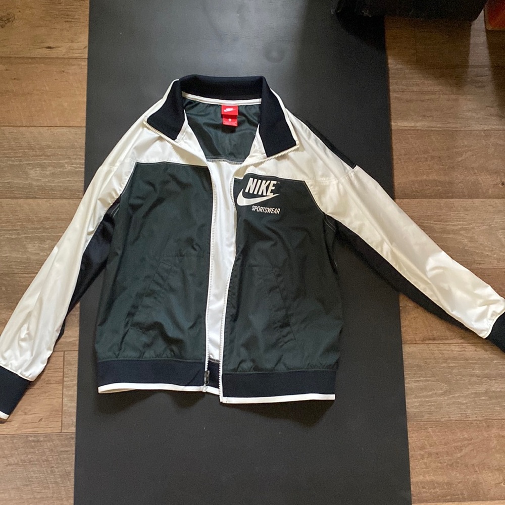 Nike Windrunner Jacket